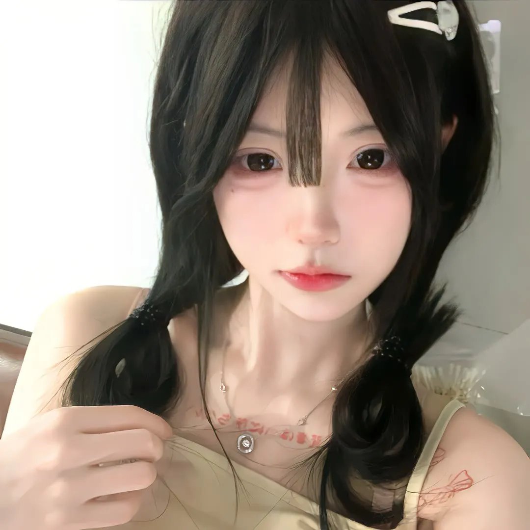 夏日午后的初缠爱恋